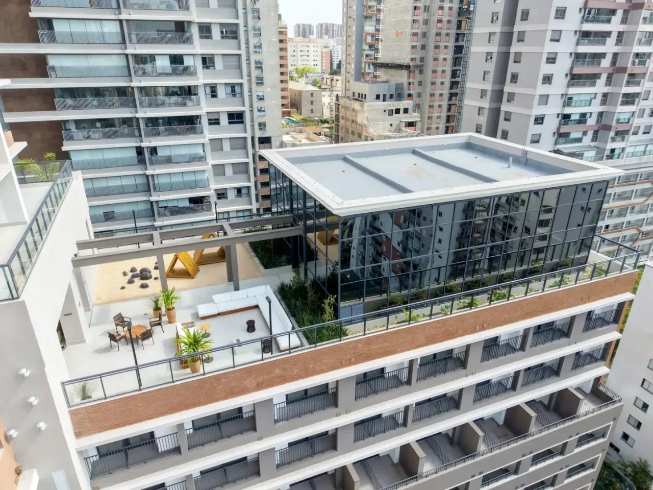 Jota Vila Mariana